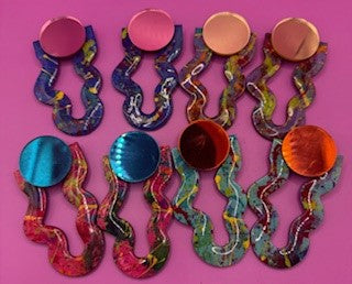 Squiggly Mirror